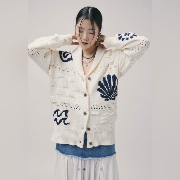 Urban Outfitters Sweaters - NWOT $129 Urban Outfitters BDG Martha Beach Cardigan L